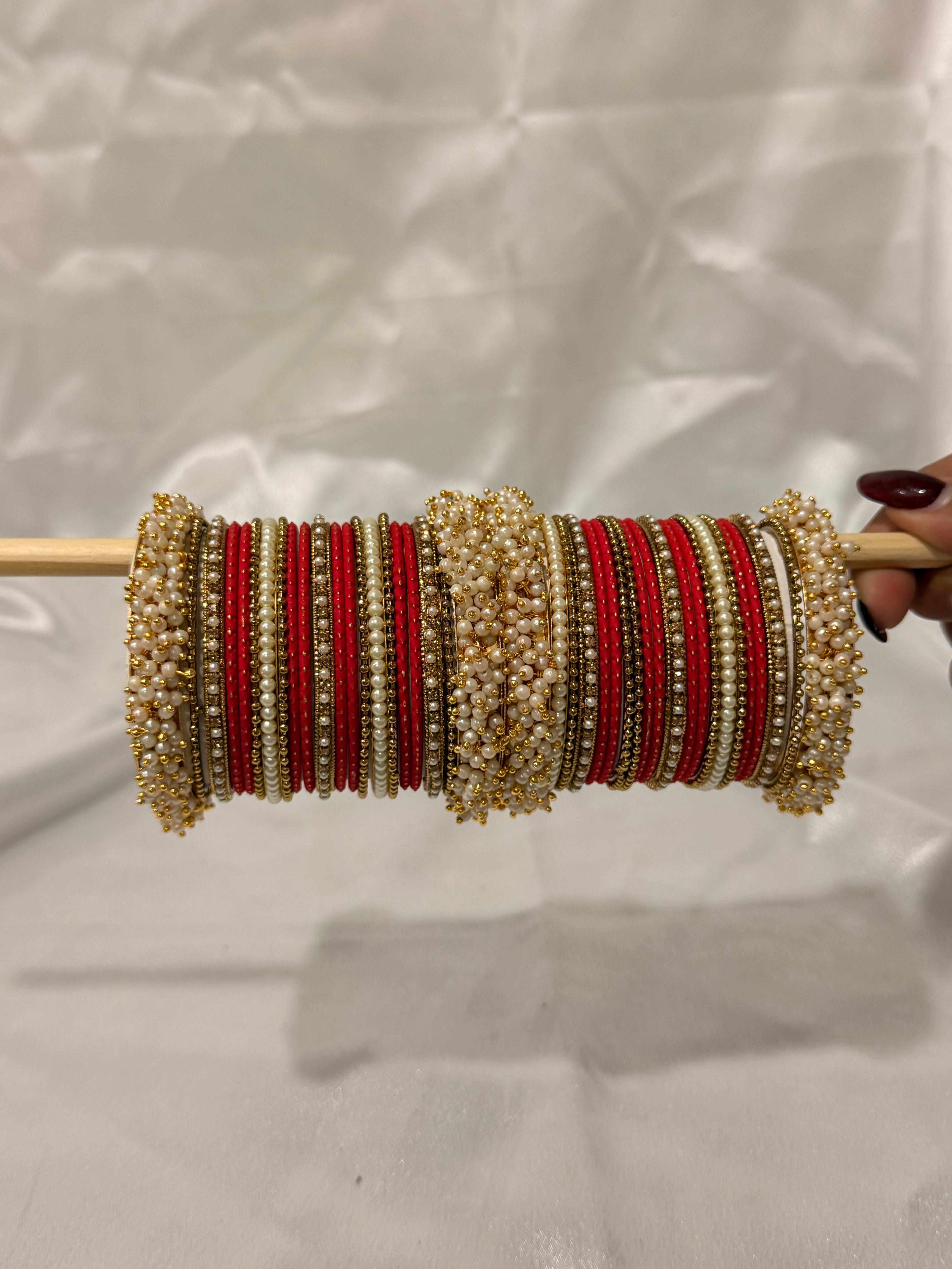 Zareen Bangles Red