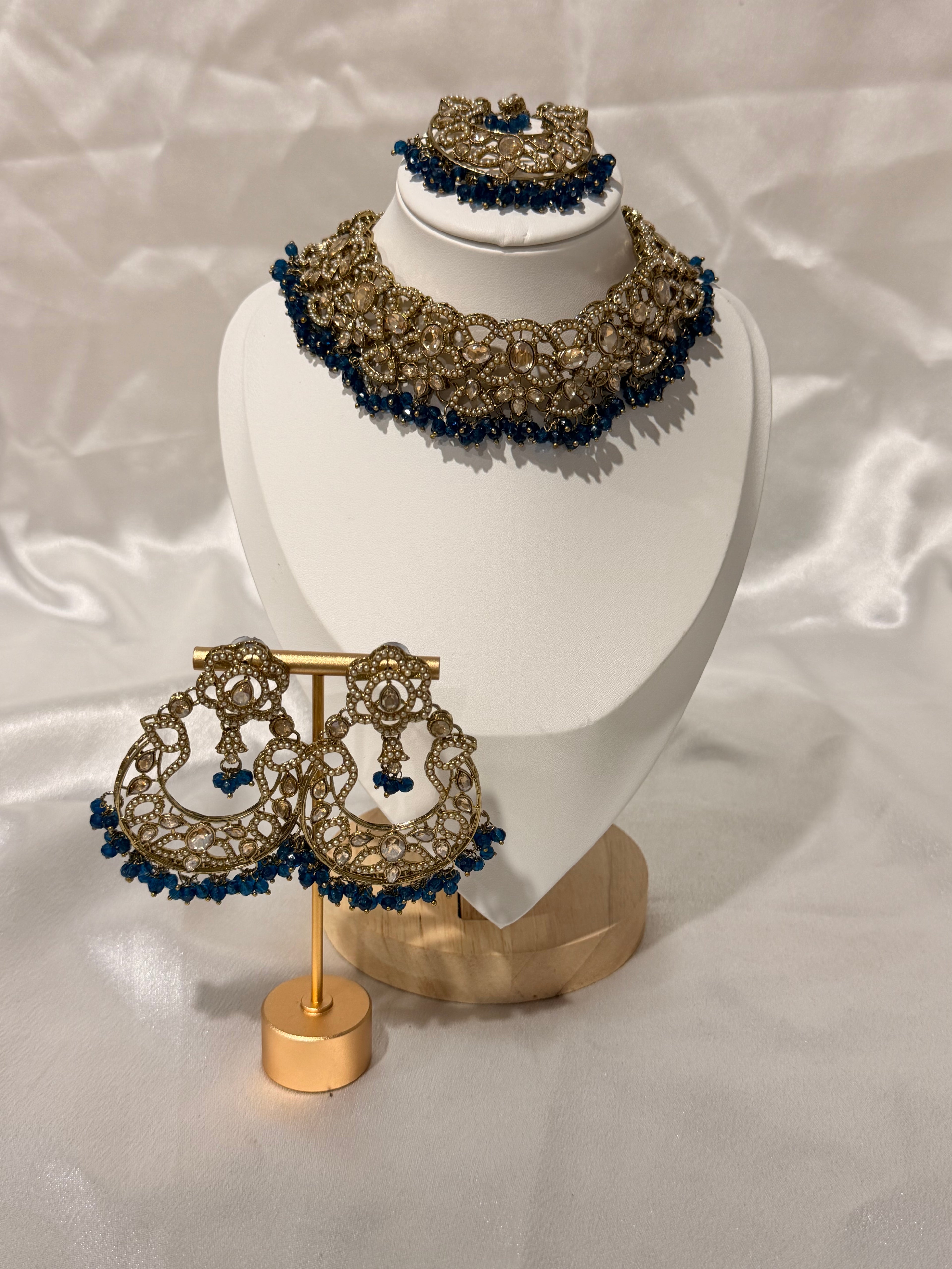 Zahra Necklace Set