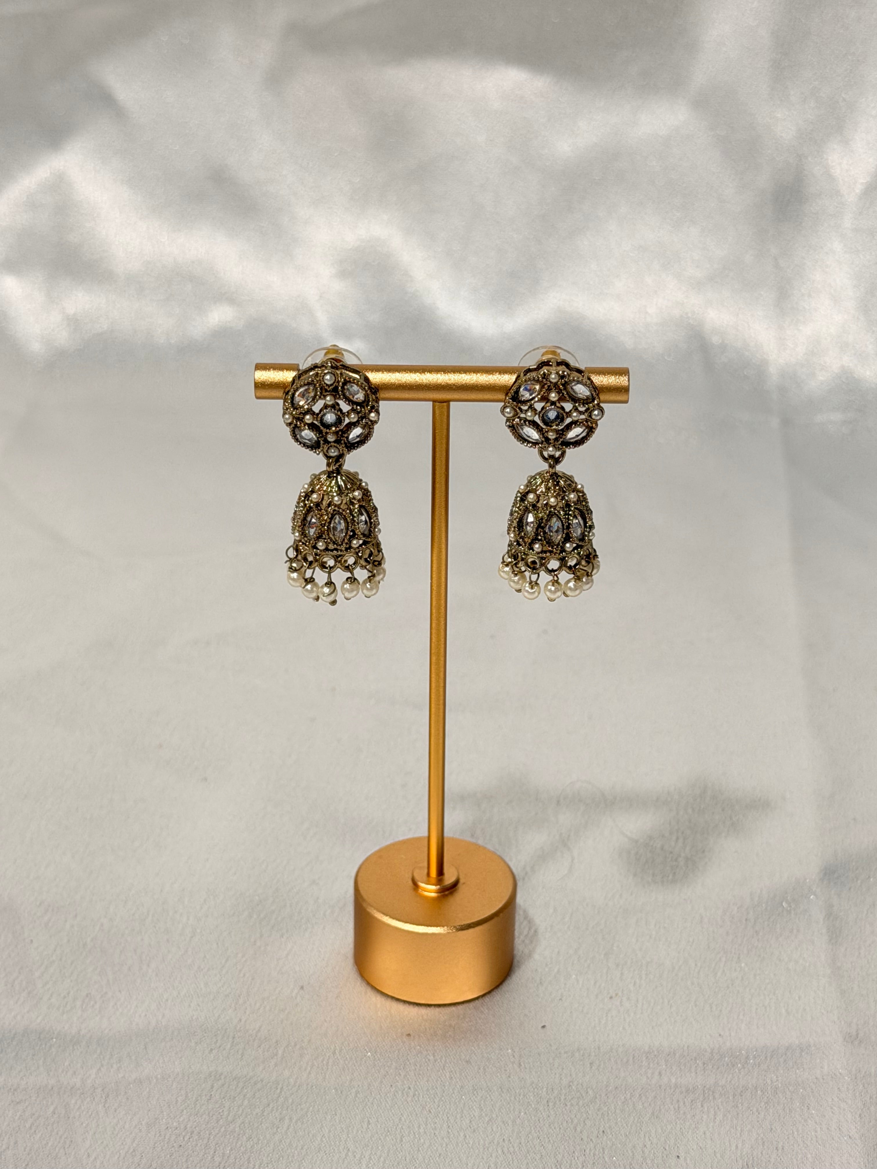 Lavleen Jhumkis