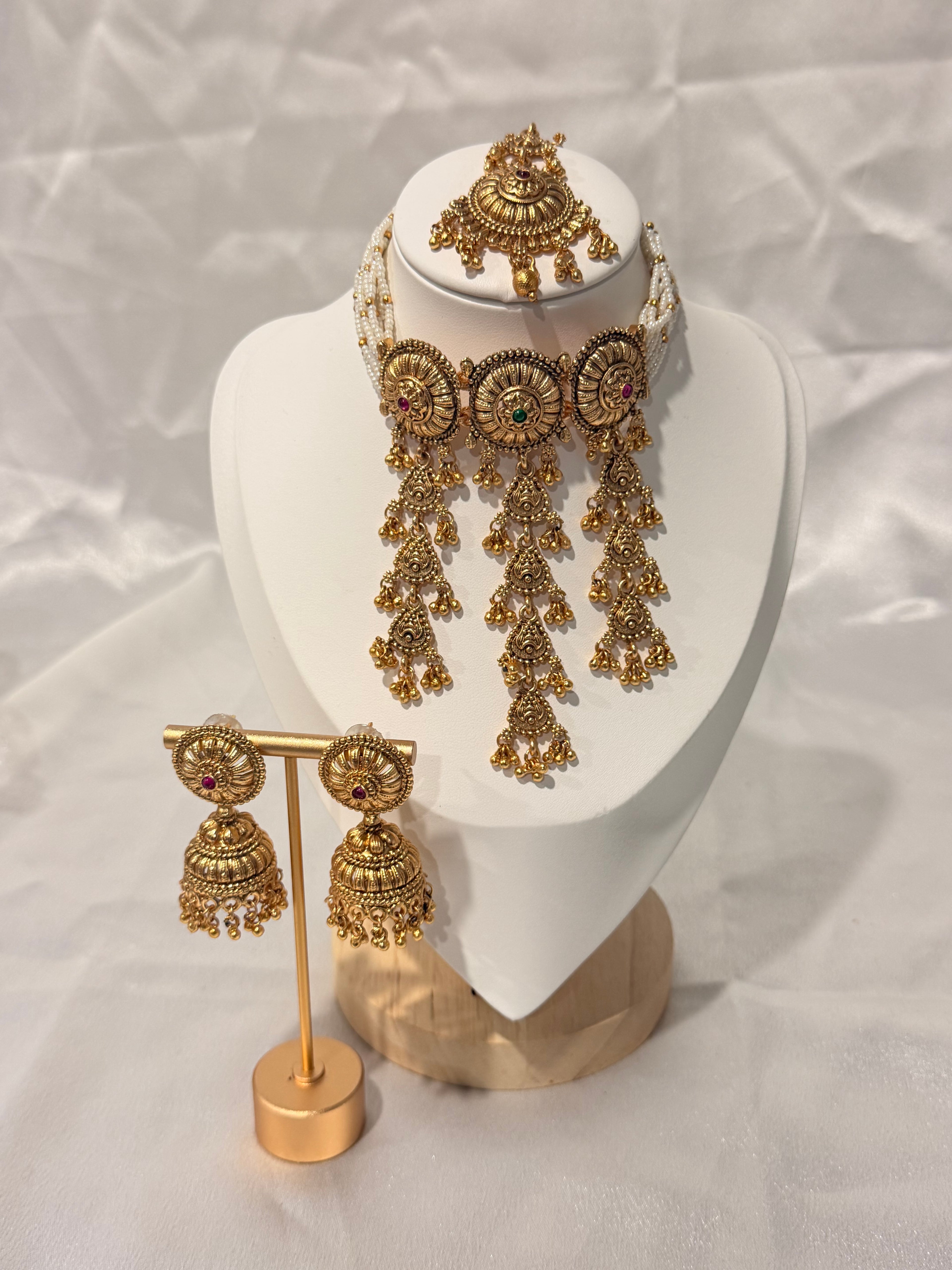 Yusra Necklace Set