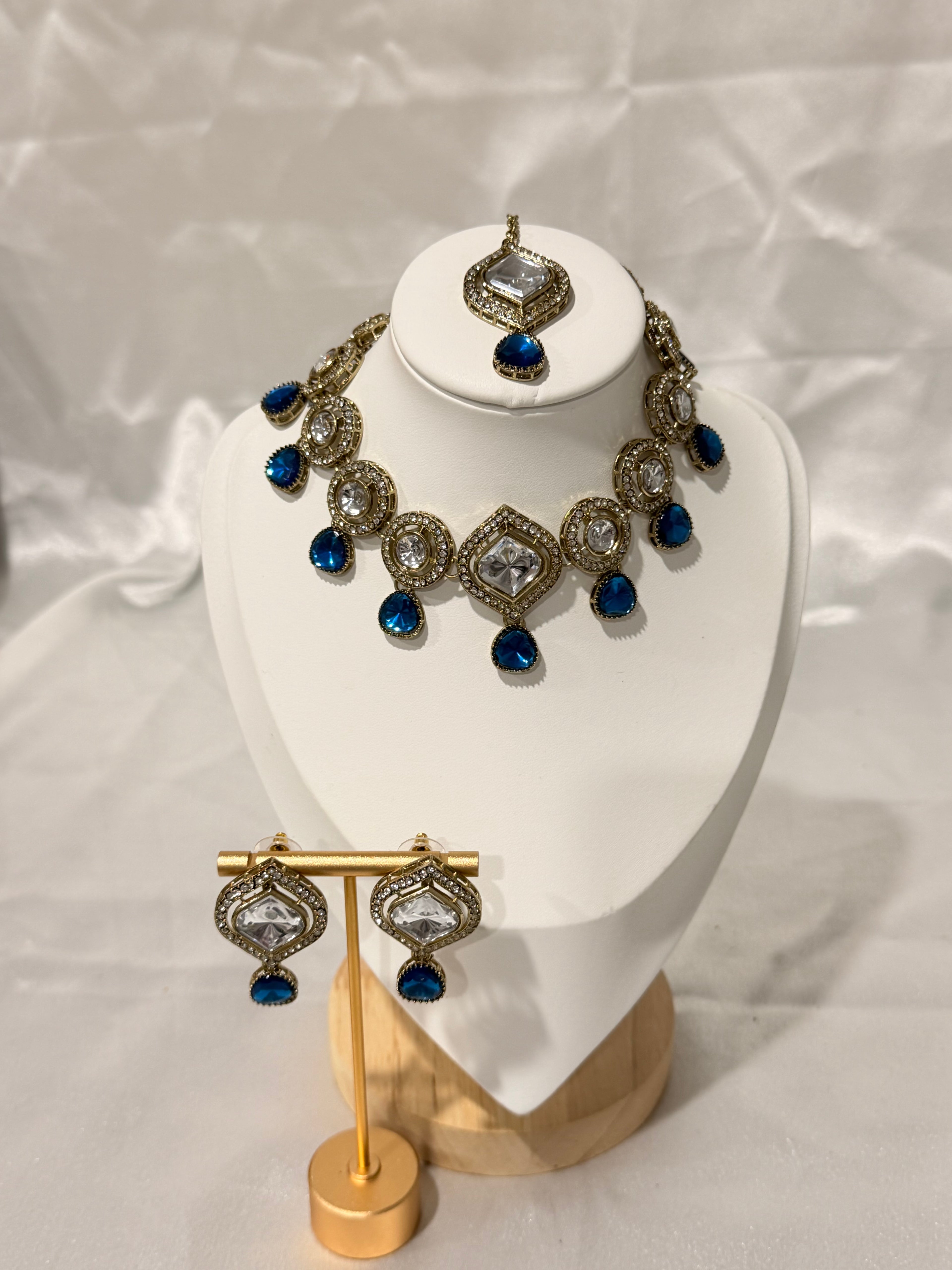 Nasreen Necklace Set